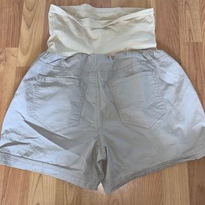 Motherhood Maternity khaki shorts size S